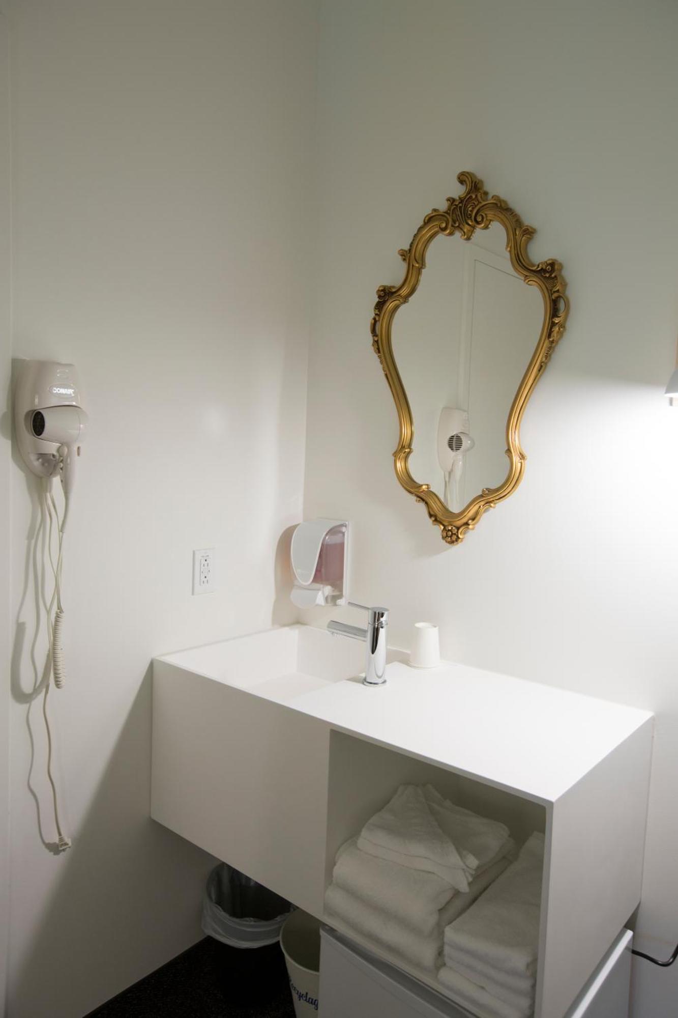 Le Saint-Creme Hotell Alma Eksteriør bilde